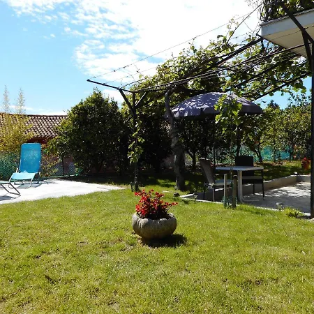 Cosy Getaway Apartment Portoroz Exterior photo